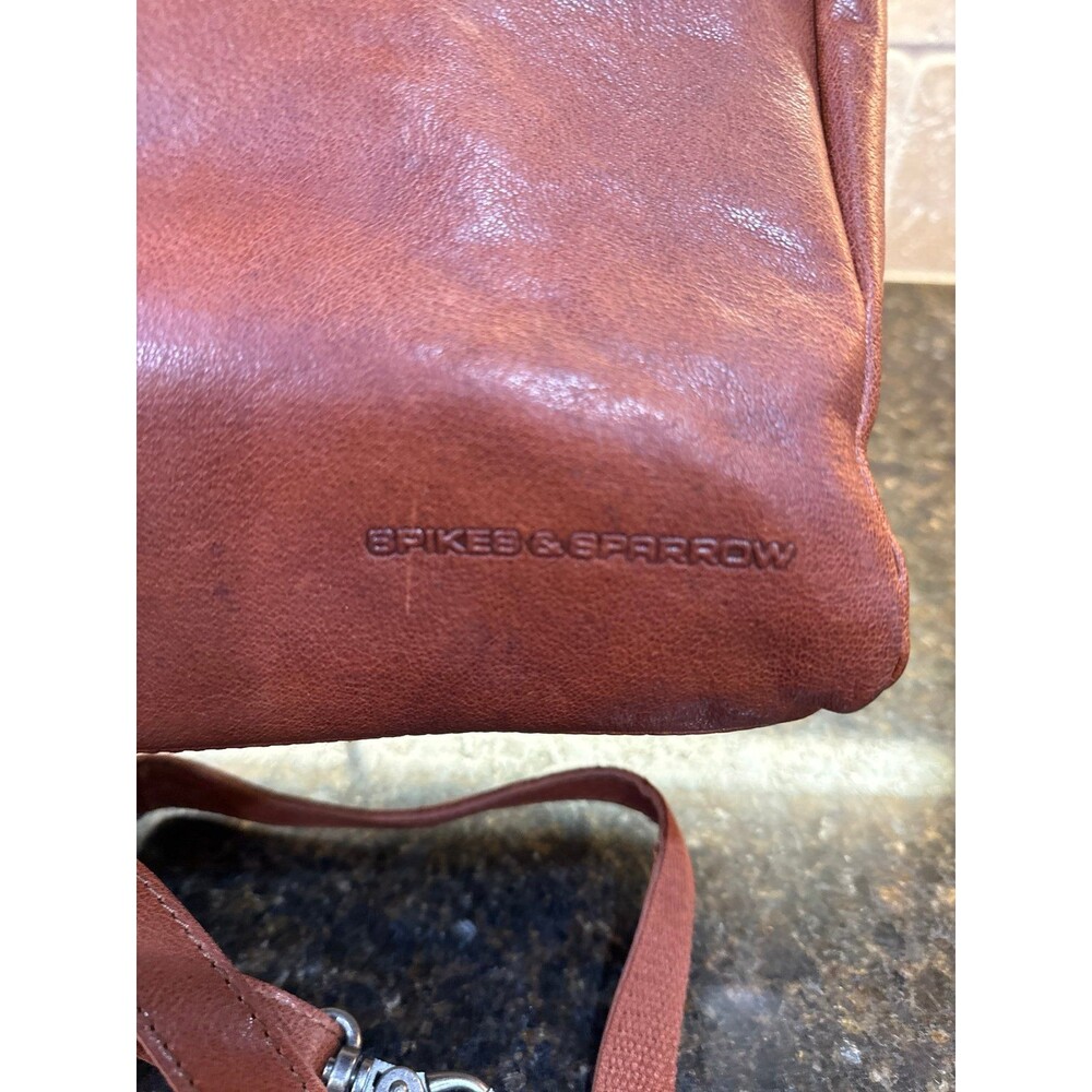 >>FIRM PRICE<<
Vintage Spikes & Sparrow Brown Leather Laptop Bag EUC - Picture 2 of 12